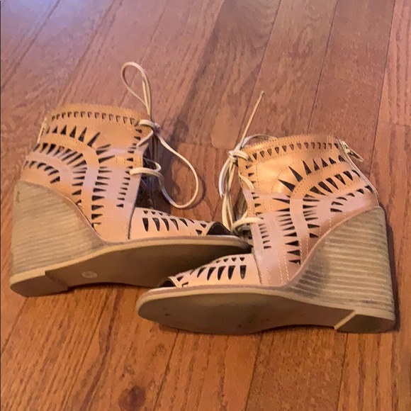 Jeffrey Campbell wedges - Picture 4 of 7
